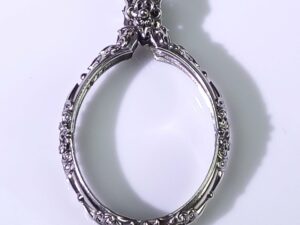 ORH1LWhitebrass Orahan1L Oval amulet casing 31x42mm