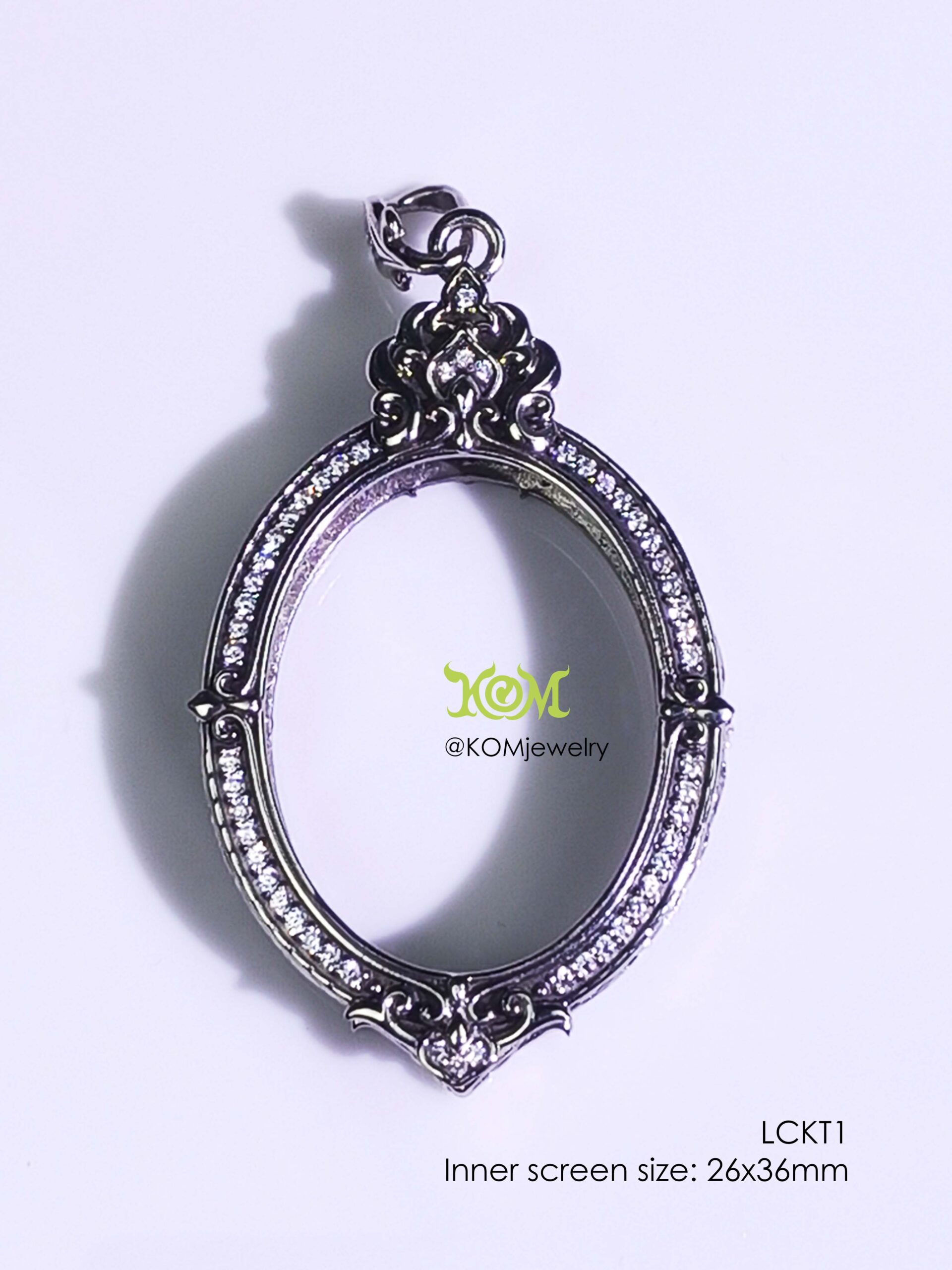 LCKT1Whitebrass Locket1 Oval amulet casing 26x36mm