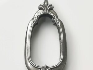 2WES8Whitebrass Wessuwan amulet casing 18x31mm