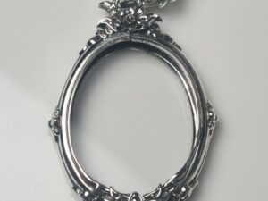 NGKK1Silver925 Oval amulet casing inner size 26x32mm