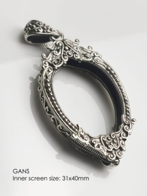 GANSWhitebrass Ganesha Oval shape amulet casing 31x40mm