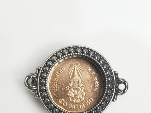 PSRND50Whitebrass round amulet casing inner diameter 18mm