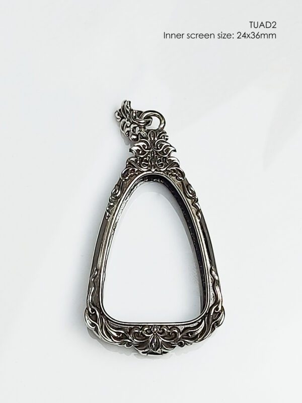 TUAD2Whitebrass LP Tuad amulet casing inner screen size 24x36mm