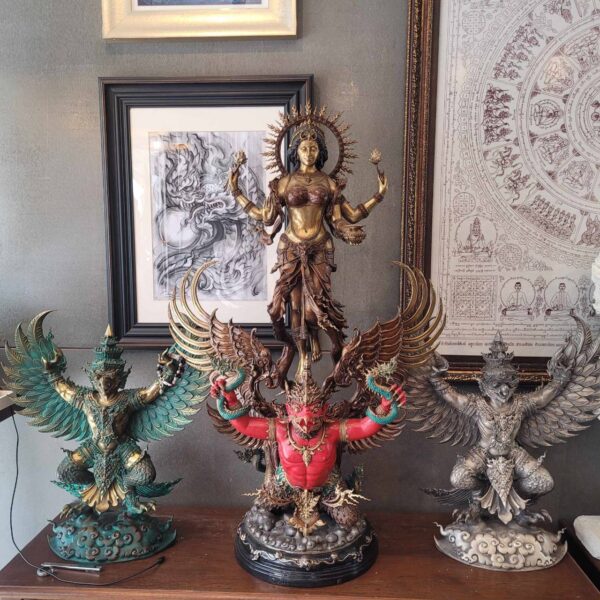ประติมากรรม หายากและน่าสะสม มหาสุบรรณลักษมี (Maha Suvarna Lakshmi)หมายเลข ED.3/15(แดง)พ.ศ.2564 - Image 13