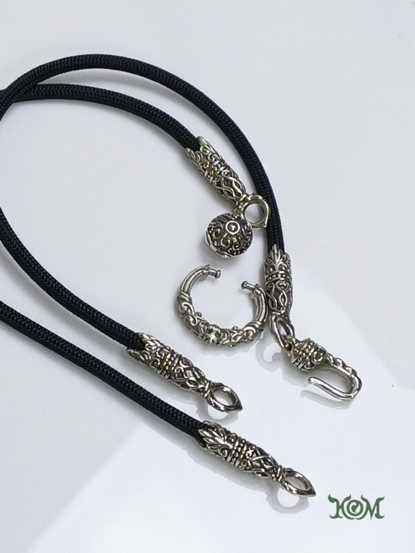 KOM Dahlia Whitebrass necklace with Click-Lock Spring for short wearing - Image 7