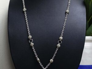 KOM Calotropis flower design whitebrass and stainless chain with spring