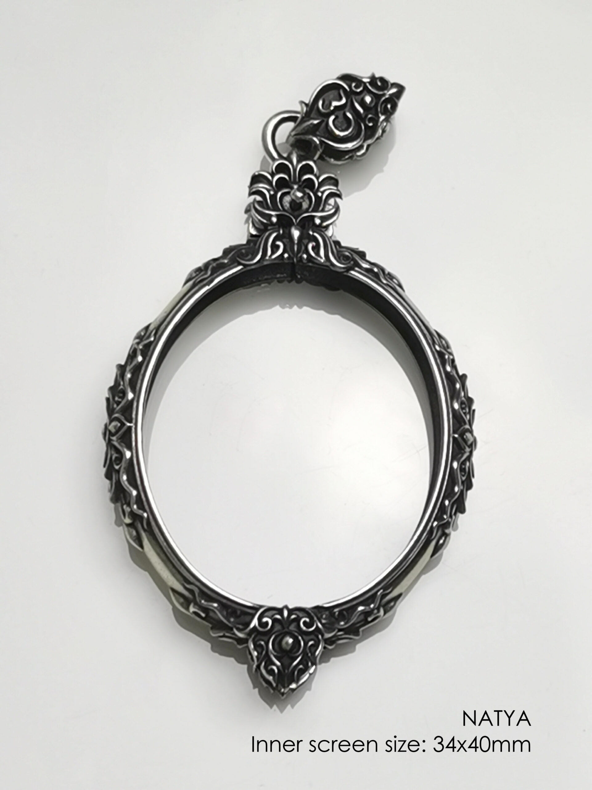 NATYASilver925 oval amulet casing 34x40mm