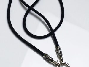 KOM Pikhun Silver925 rope necklace with Clover Spring
