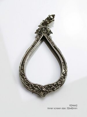 YDNM2Whitebrass Yodnam2 amulet casing 32x42mm