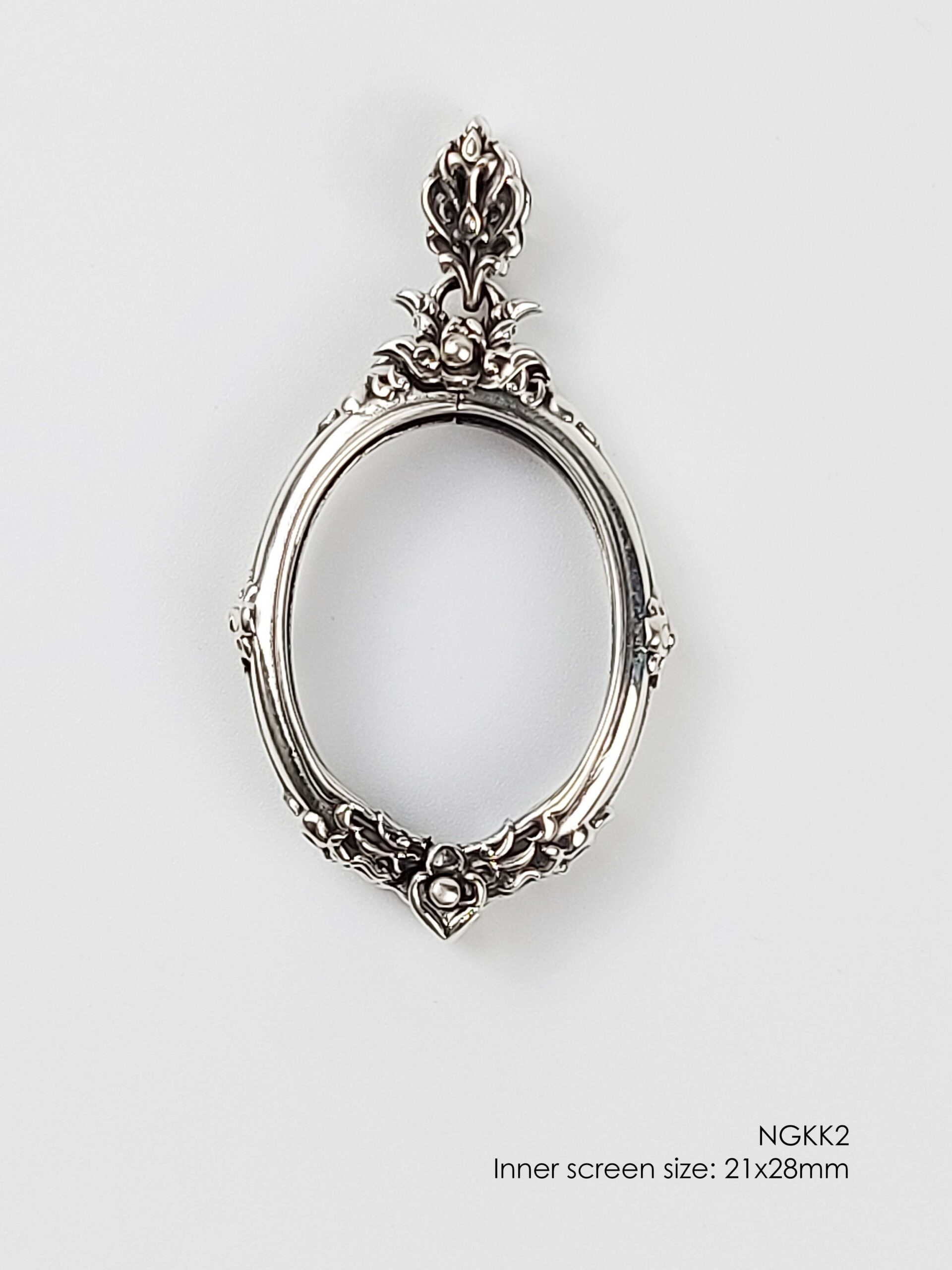 NGKK2Silver925 Oval amulet casing 21x28mm